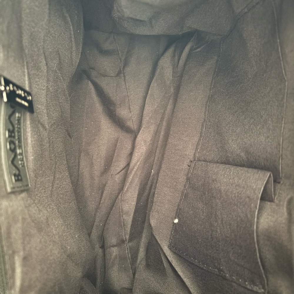 BAO BAO ISSEY MIYAKE Holographic Geometric Prism PVC Backpack Drawstring Flap - Picture 8 of 9